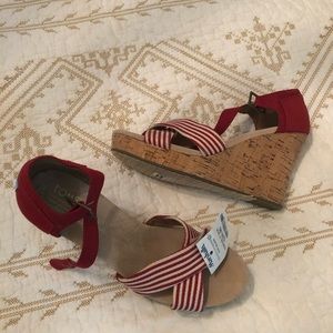 Toms wedges